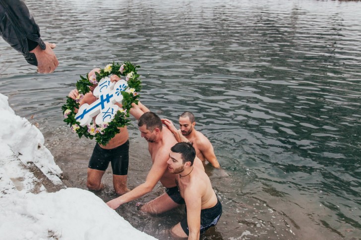 Plivanje za časni krst