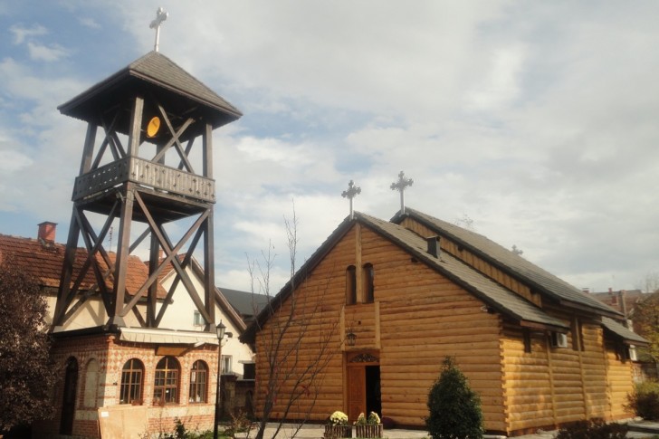 Crkva brvnara sa zvonikom