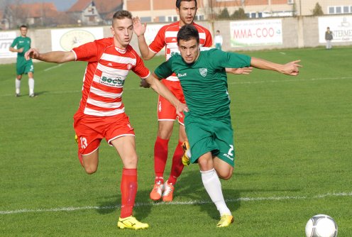 <p>FK Loznica &ndash; FK Jedinstvo</p> (foto: Branislav Backović )