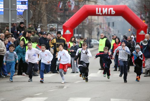 Najmlađi učesnici Svetosavske trke (foto: Đorđe Đoković)