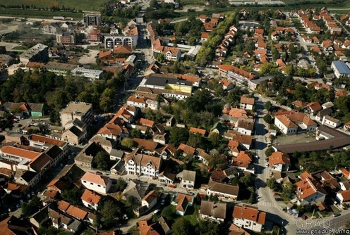Novo naselje gradi se na obodu Uba  (foto: Miroslav Jeremić)