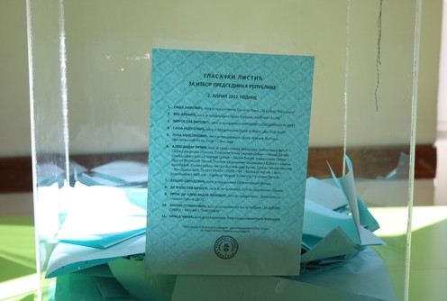 Glasačla kutija (foto: Đorđe Đoković)