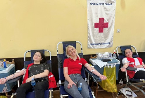 Akcija dobrovoljnog davanja krvi (foto: Crveni krst Valjevo)