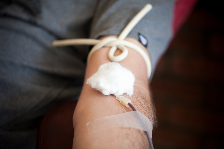Davanje krvi (foto: Đorđe Đoković)