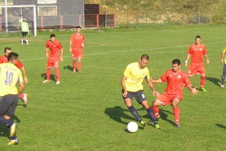 Igrač utakmice Petrović OFK Osečina (foto: Dragan Savić)