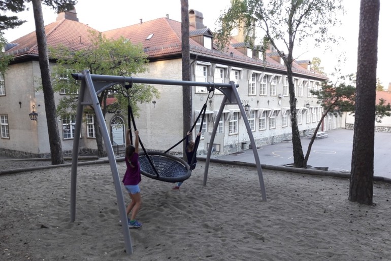 Igralište u školskom dvorištu (foto: Slavica Tripković Sabo)