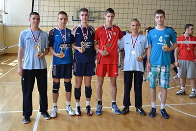 Đorđević (prvi sleva), Ivanović (drugi sdesna)