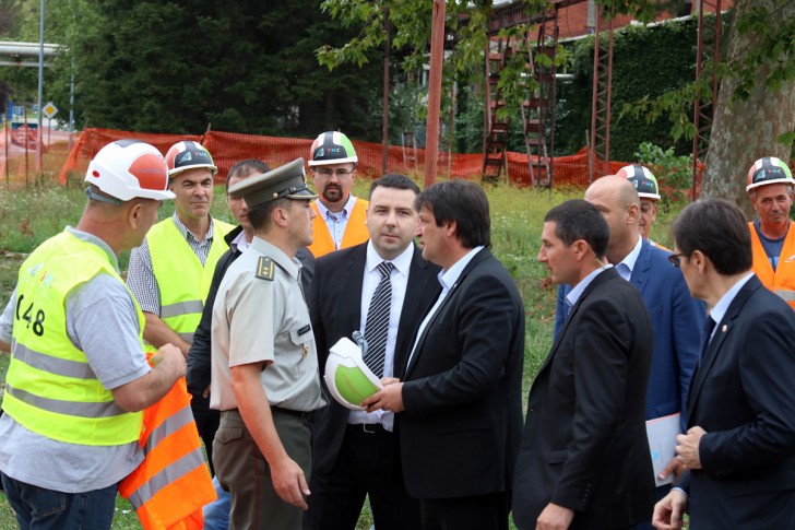 Gašić na gradilištu u Krušiku