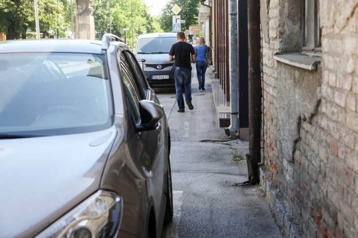 Parking u Železničkoj ulici