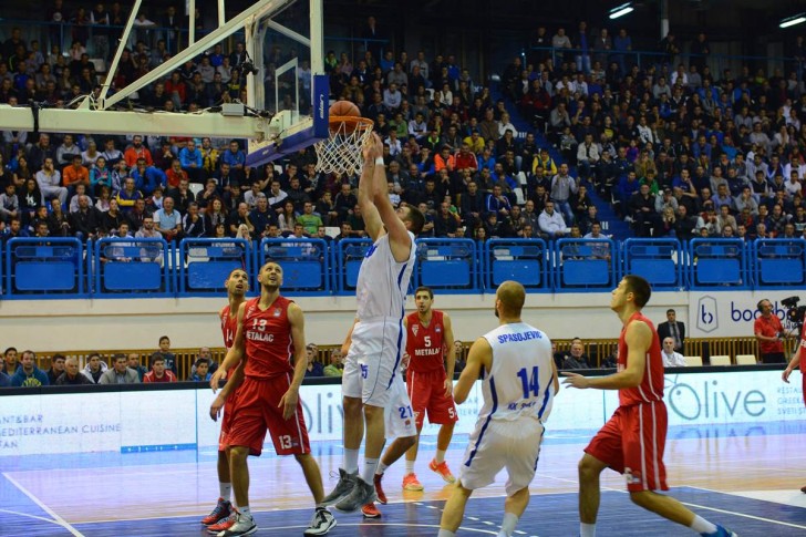 Šalić zakucava