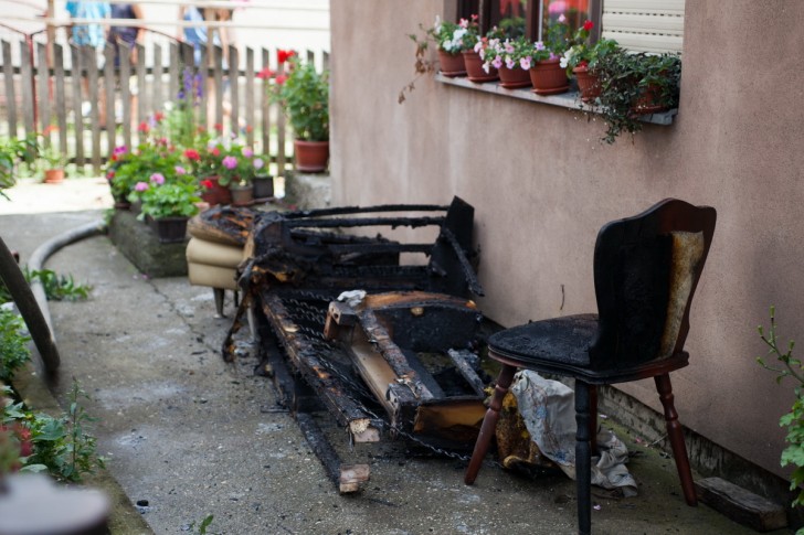 Posledice požara nakon udara groma