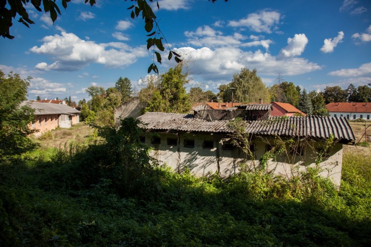 Kasarna Kadinjača