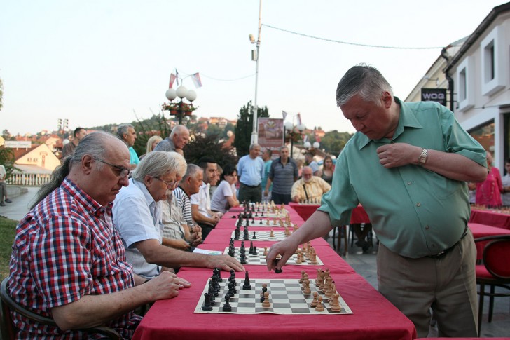 Miki Jevremović i Anatolij Karpov