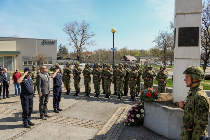 Spomenik palih za otadžbinu