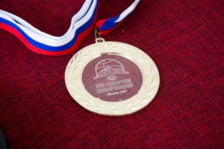 Zlatna medalja