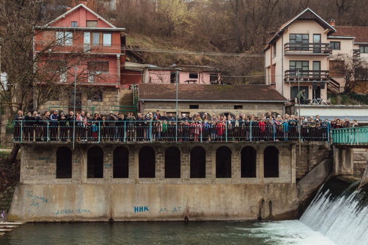 Građani kod Berkove brane