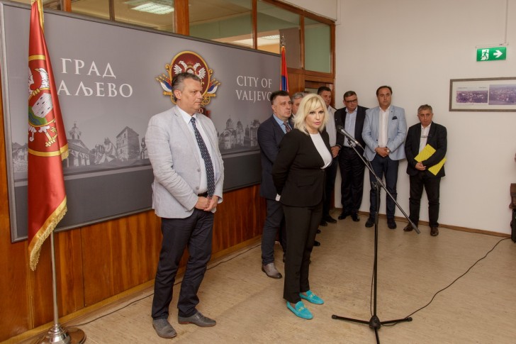 Ministarka, načelnik i gradonačelnik