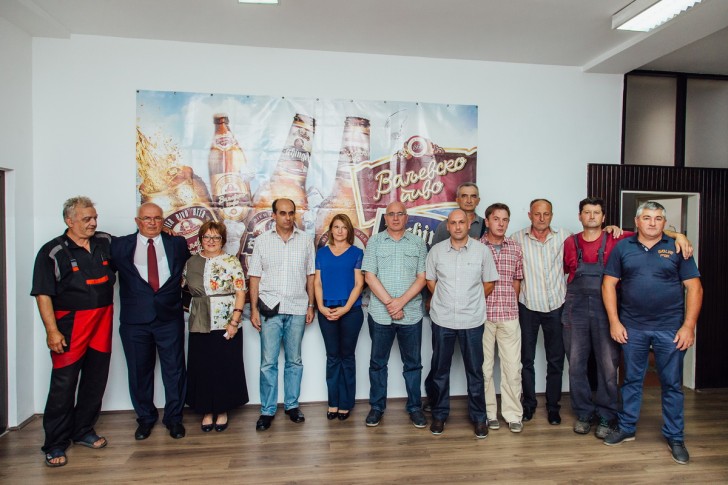 Nagrađeni radnici i direktor Valjevske pivare