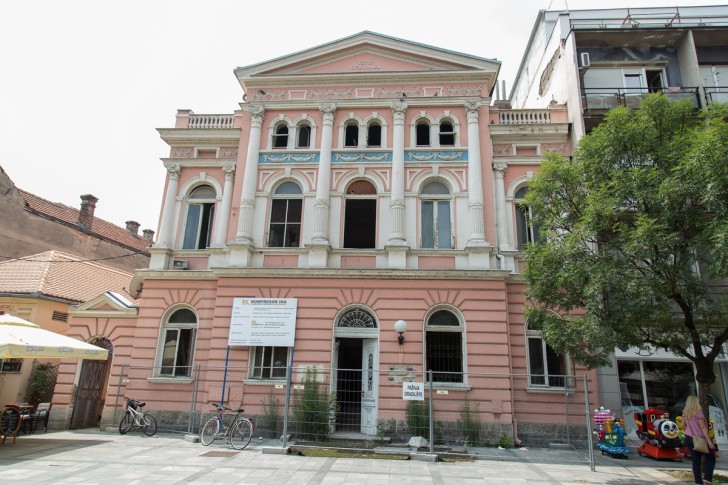 Zdanje na Desankinom vencu (jun 2018.)