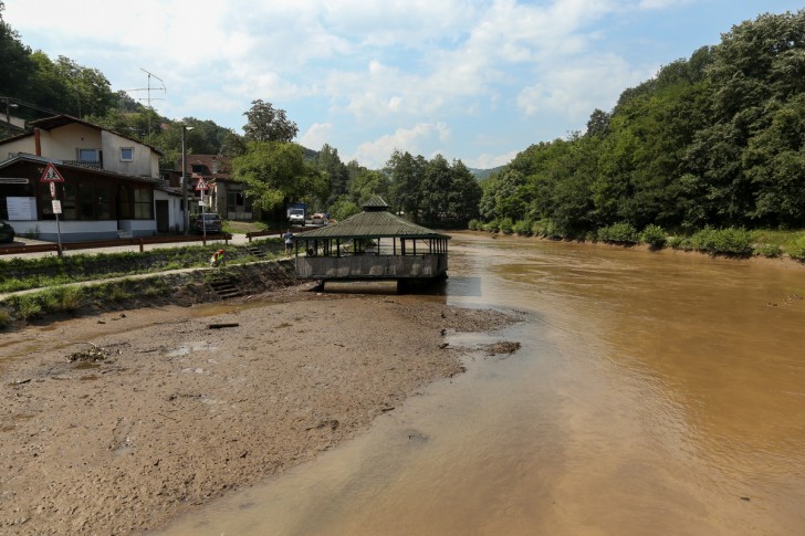 Čišćenje brane na Gradcu