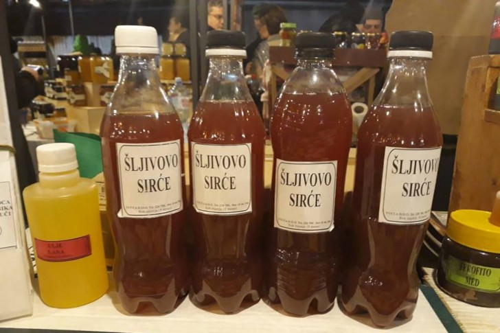 Šljivovo sirće