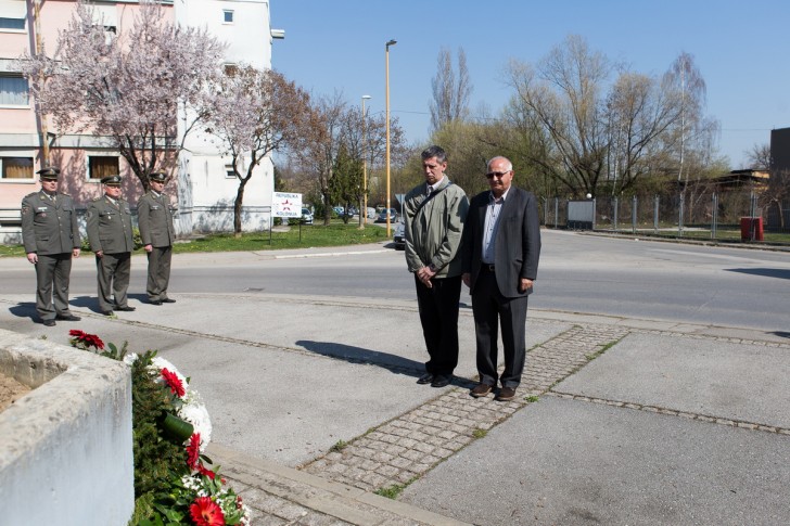 Predstavnici Grada položili cveće