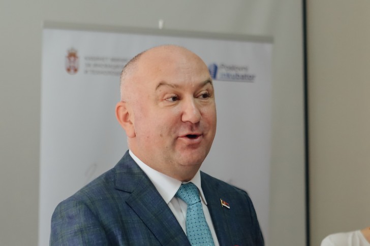 Nenad Popović