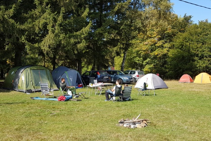 Kampovanje u Danu čistih planina
