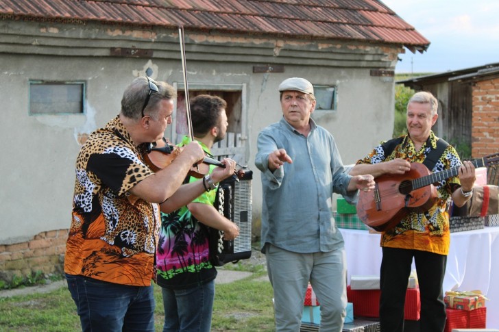 Scena iz serije