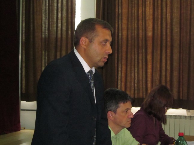 Predsednik Skup&scaron;tine op&scaron;tine Ub Dragan Jelić