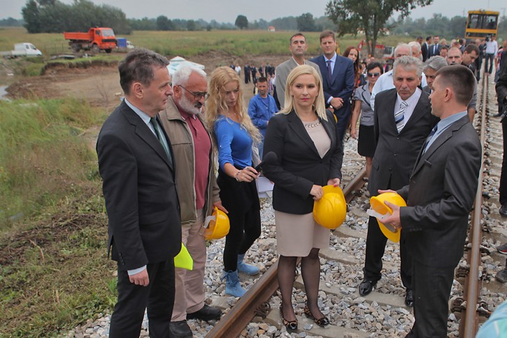 Zorana Mihajlović obilazi radove na delu barske pruge između Lazarevca i Lajkovca
