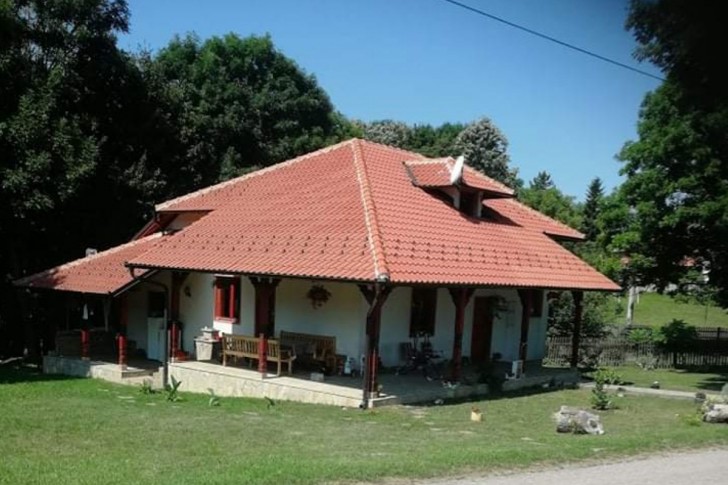 Kuća Savčića na Rajcu