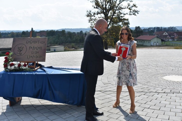 Uručenje ključeva konaka Biblioteci