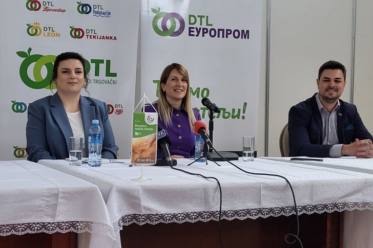 Marina Miletić, Bojana Perić i Stefan Čvorović