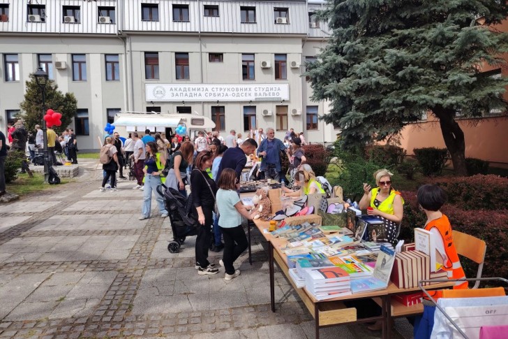 Bazar zahVAlnosti
