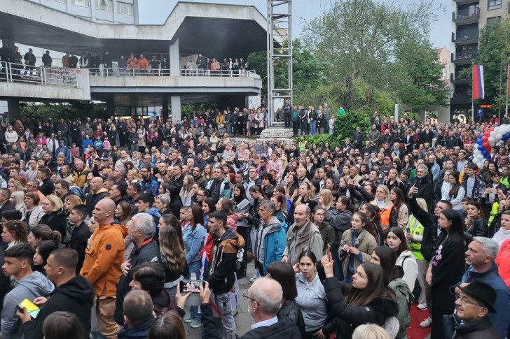 Doček heroja na Gradskom trgu