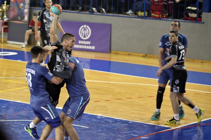 Metaloplastika - Partizan