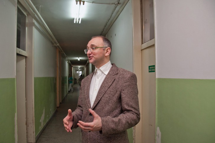 Dr Goran Mitrović