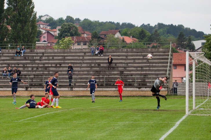 Odbrana golmana Metalca u poslednjem minutu meča