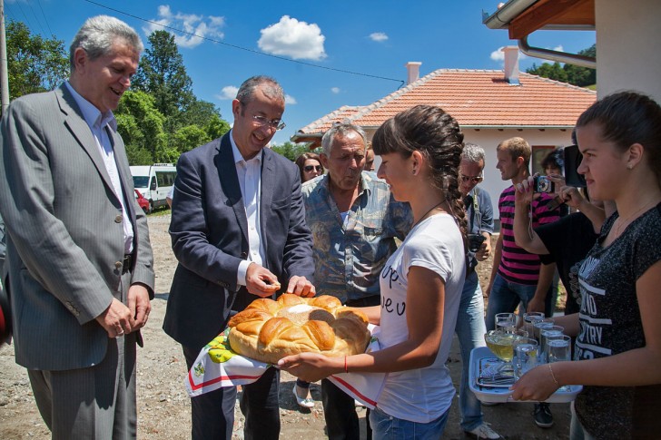 Dobrodošlica uz pogaču i so