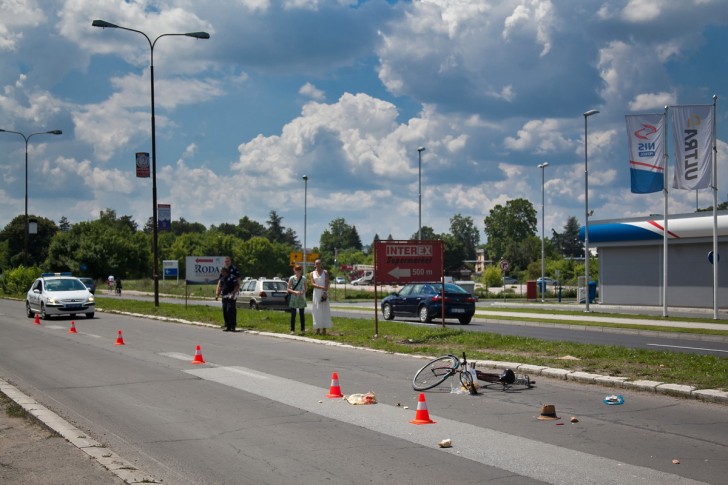 Saobraćajna nesreća kod Poljoprivredne škole 