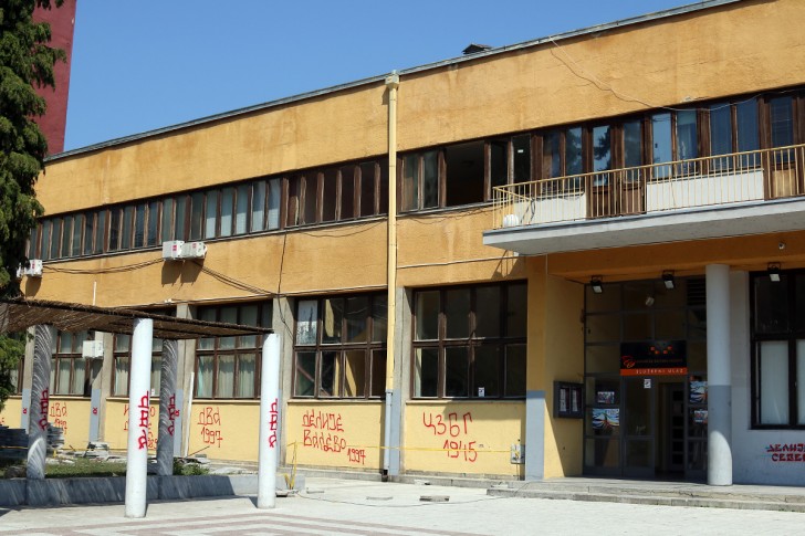 Grafiti na Centru za kulturu