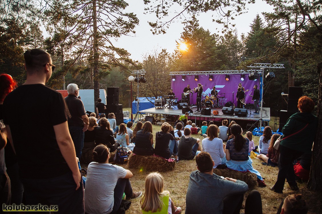 Mountain music fest
