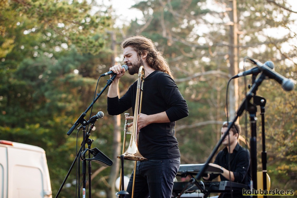 Mountain music fest