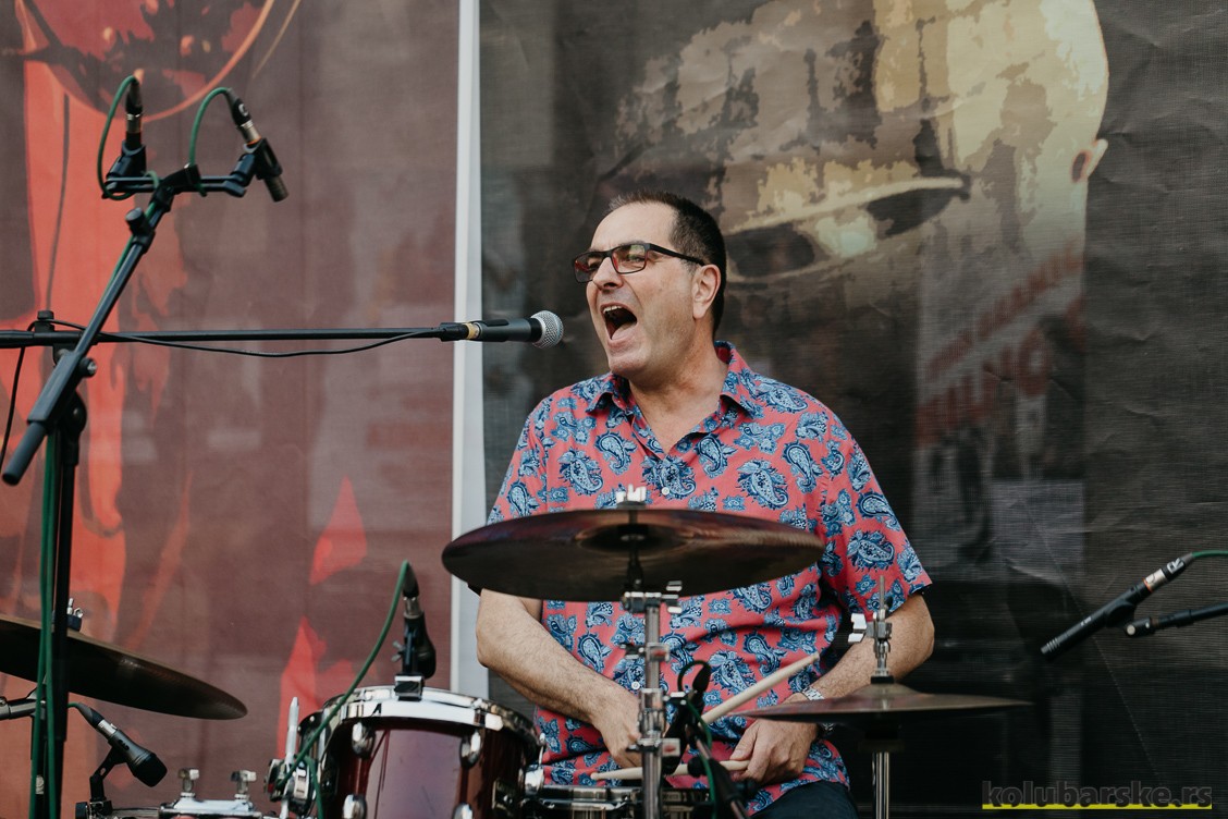 Pilot blues band
