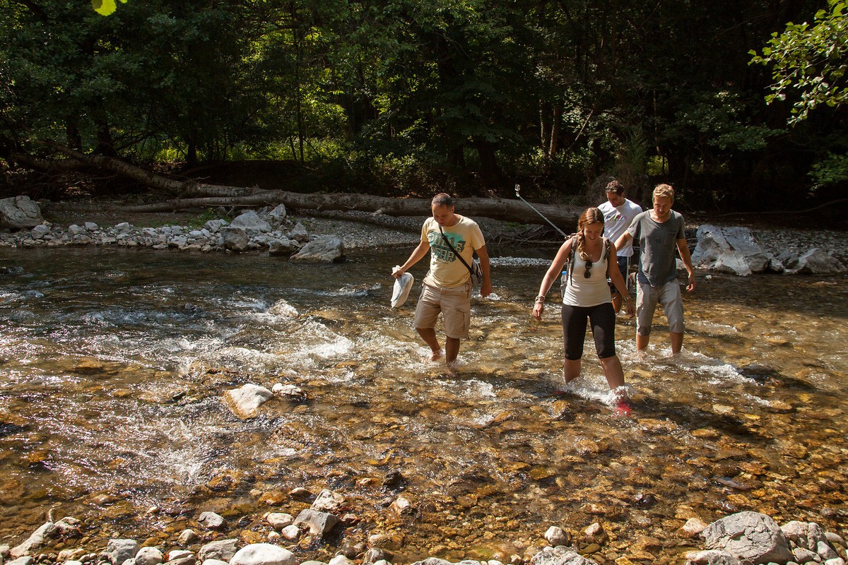 Kroz Gradac