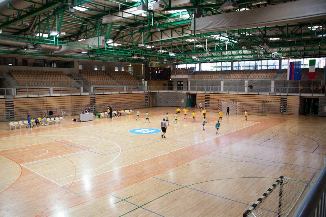 Hala sportova Bonifika u kojoj su odigrane utakmice grupne faze na EP u košarci 2013.