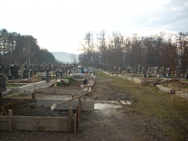 Divlje groblje na Boričevcu