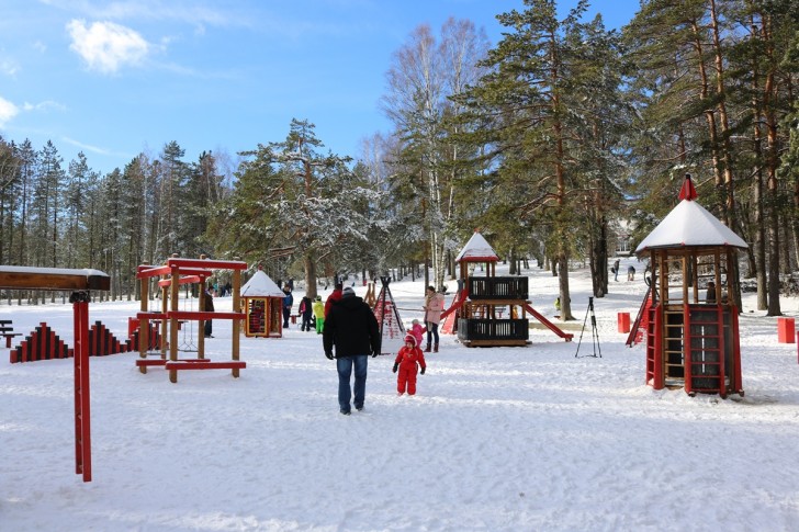 Dečji park na Divčibarama