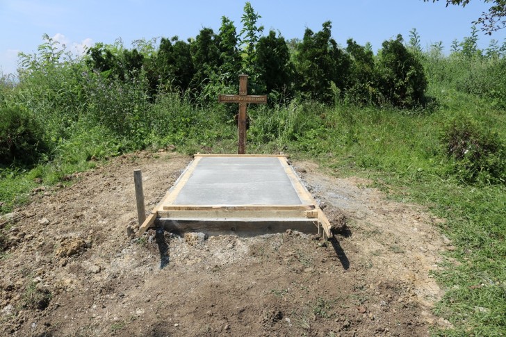 Grob Ljube Popovića
